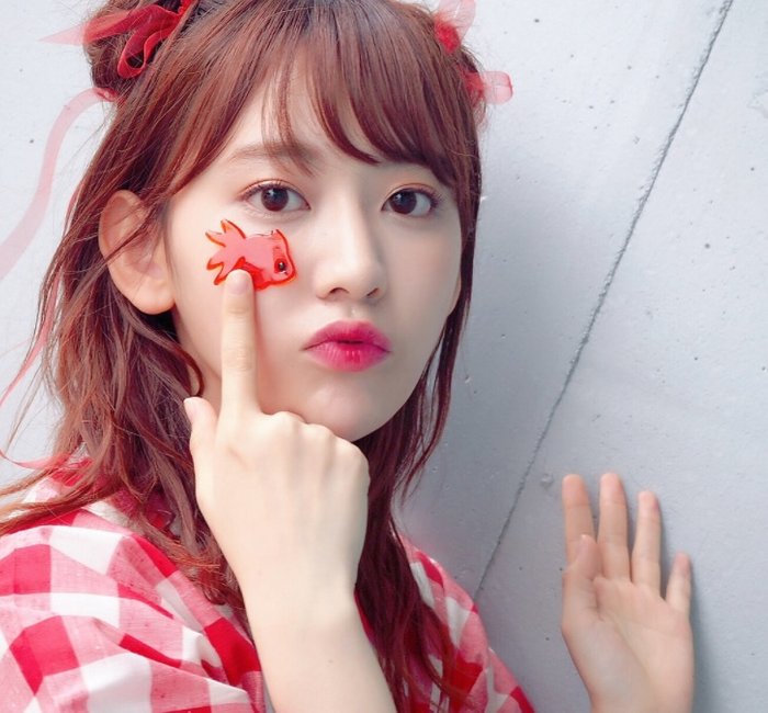 宮脇咲良の整形外科場所は 韓国人のなりたい顔として超人気 ピックアップぼいす Pick Up The Voices